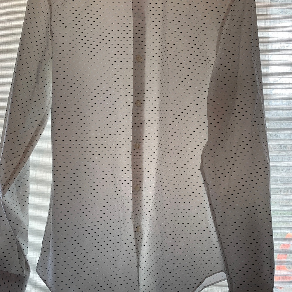 Van Heusen slim fit button up shirt